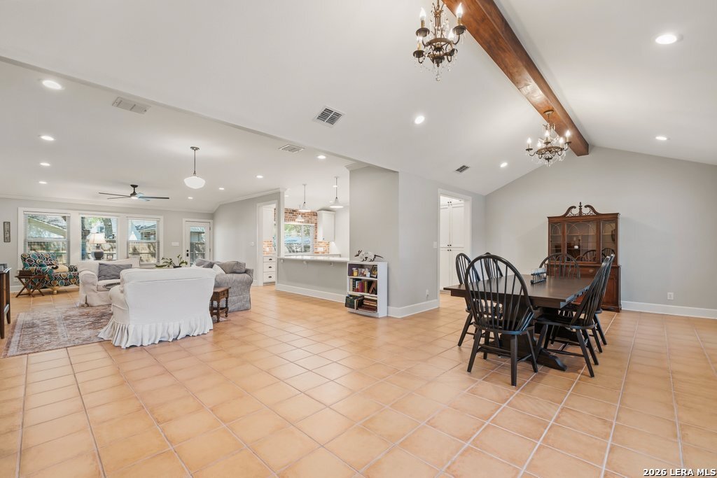 2 La Mesa New Braunfels TX 78130