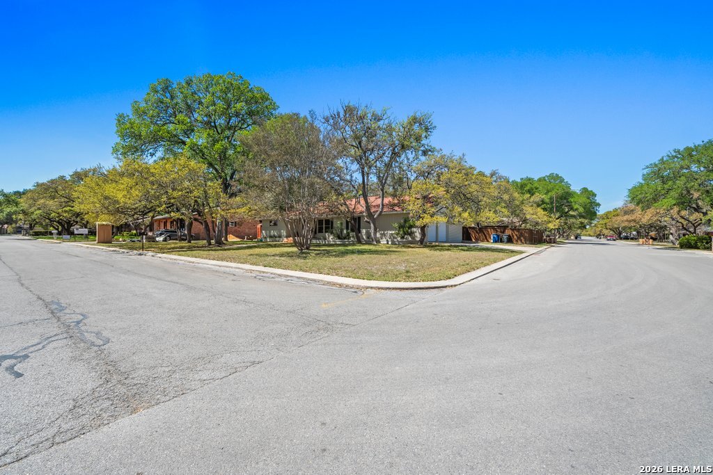 2 La Mesa New Braunfels TX 78130