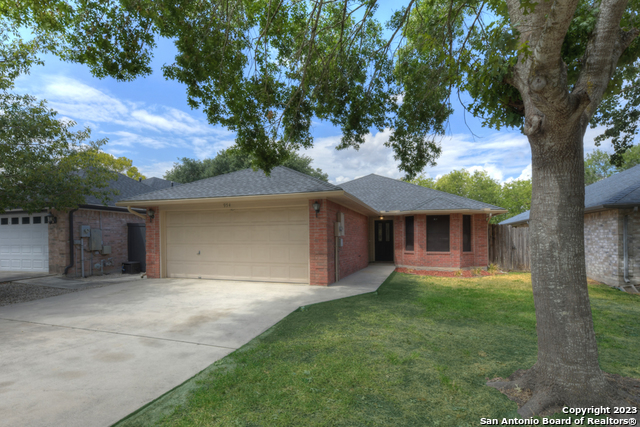 954 Parkdale Drive New Braunfels TX 78130