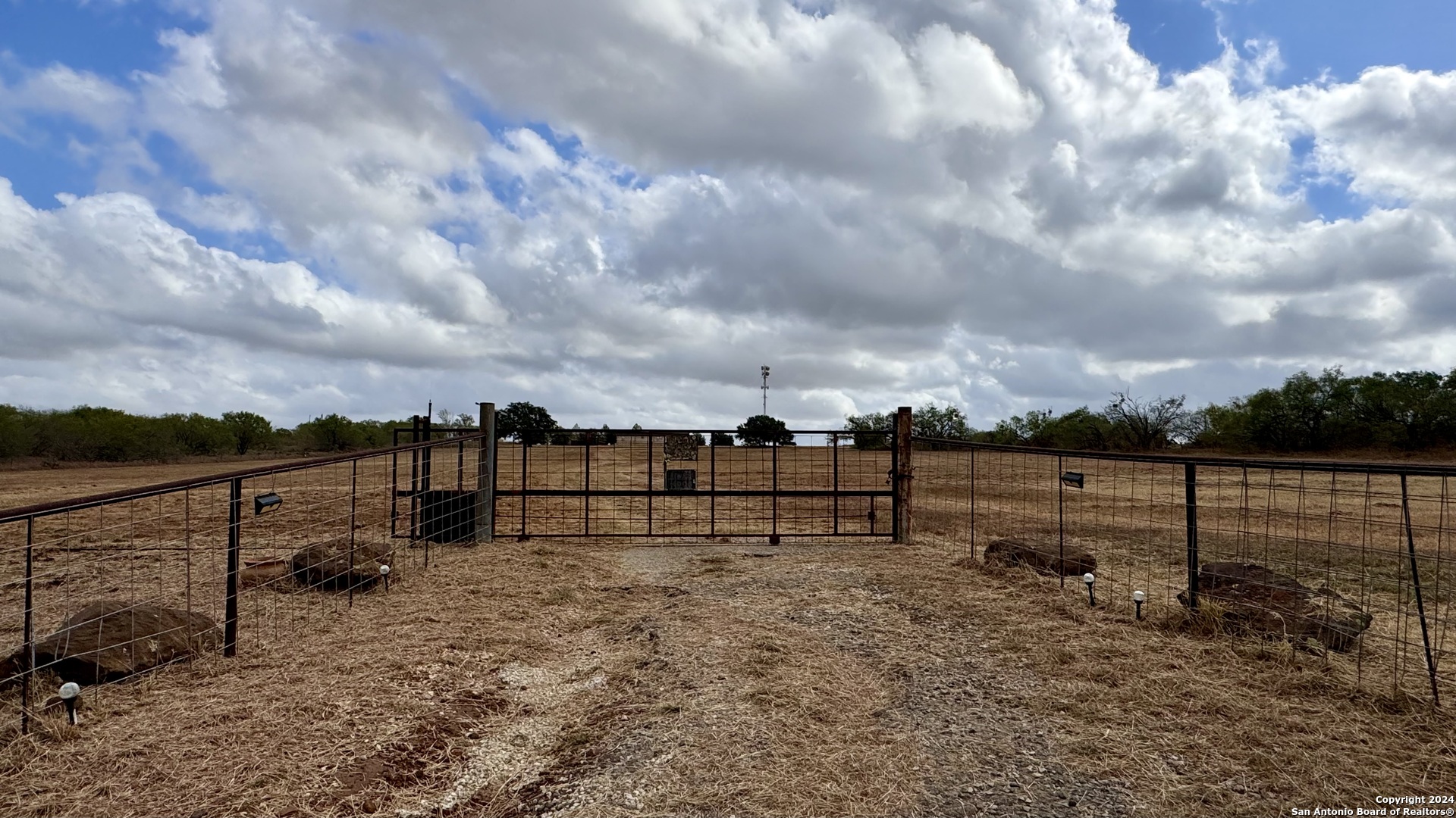 26920 Campbellton Road San Antonio TX 78264