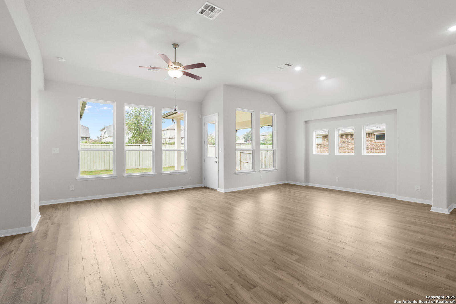 505 Foxtail Canyon Cibolo TX 78108
