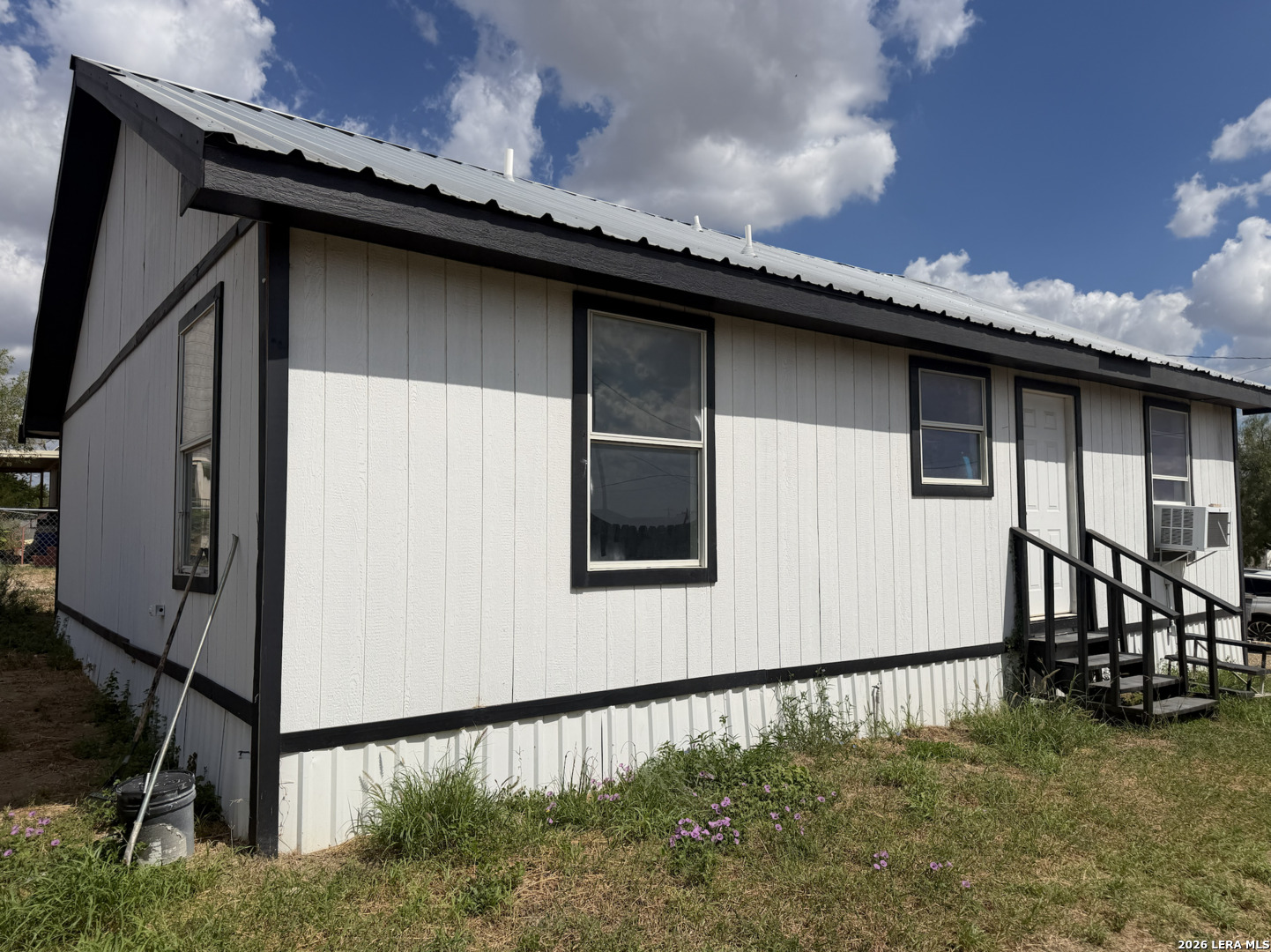99 Park Eagle Pass TX 78852