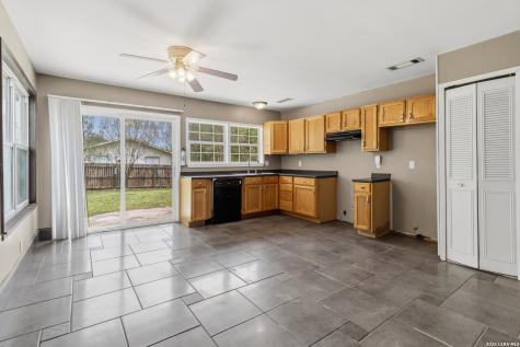 9703 Boonsboro Drive San Antonio TX 78245