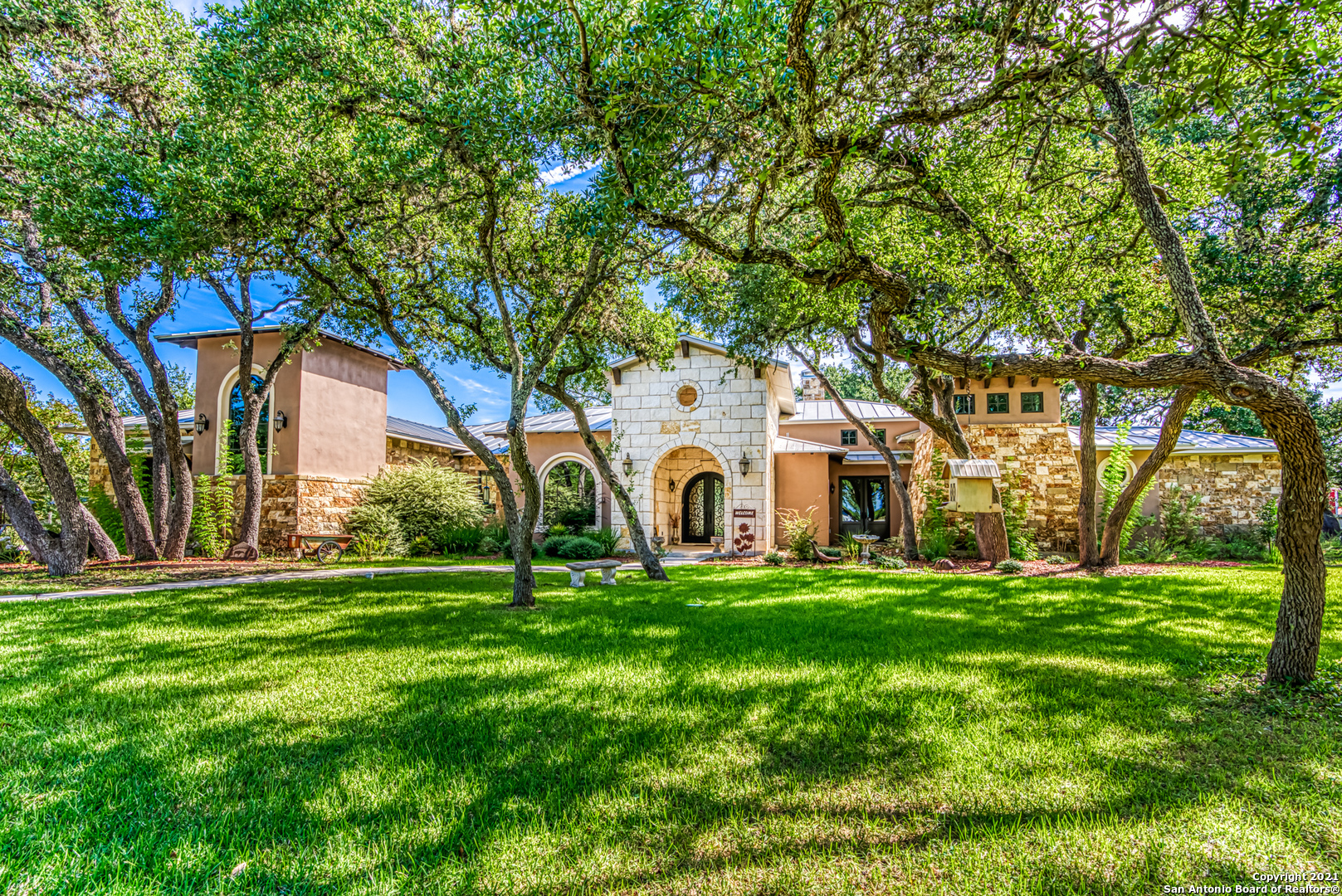 317 N Plant Avenue Boerne TX 78006