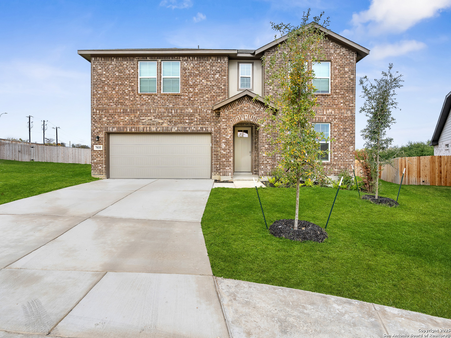 7035 Comanche Cave San Antonio TX 78233