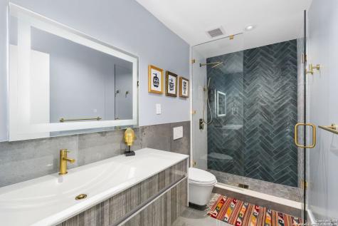 16 Trophy Ridge San Antonio TX 78258