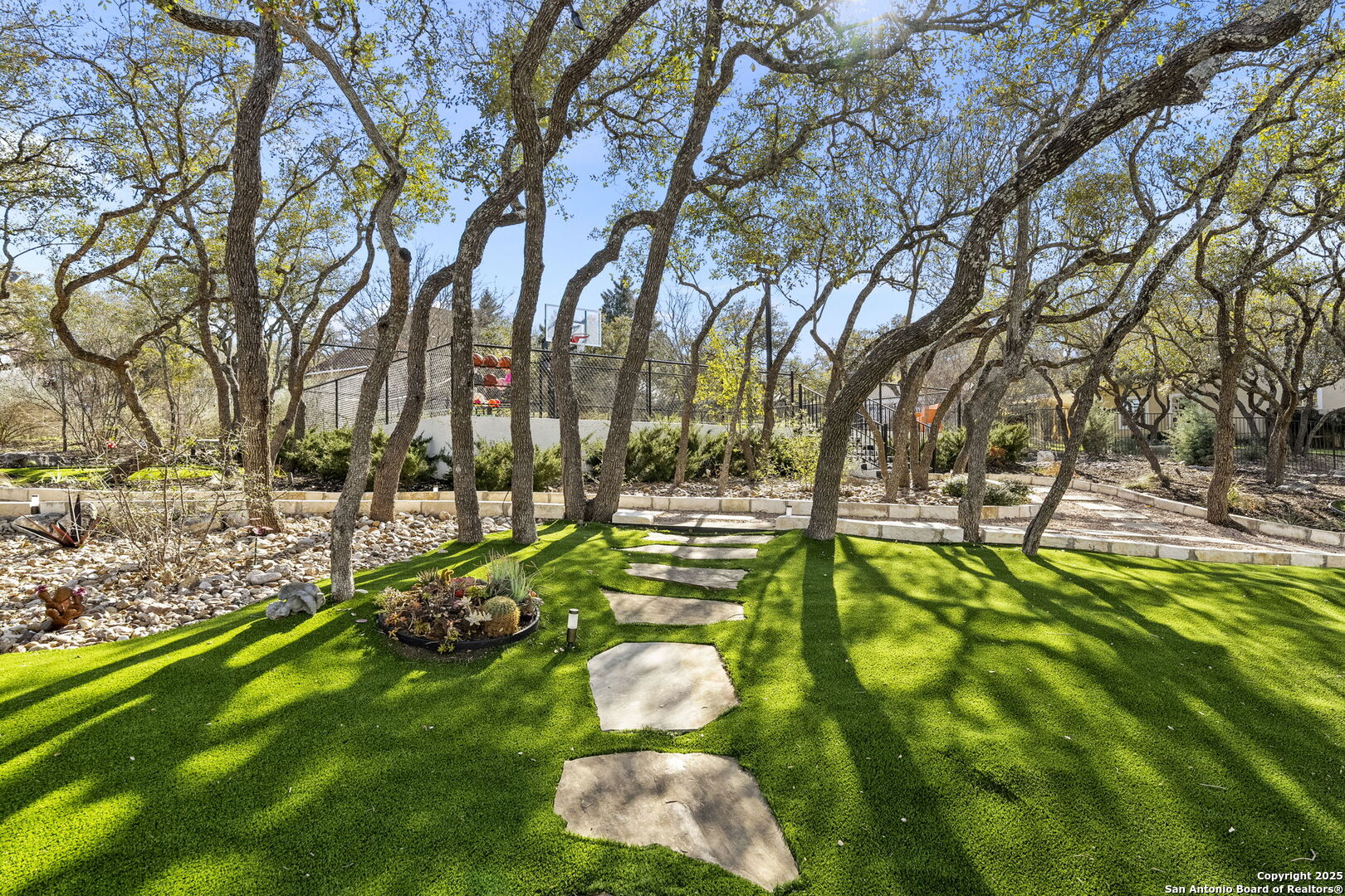 16 Trophy Ridge San Antonio TX 78258