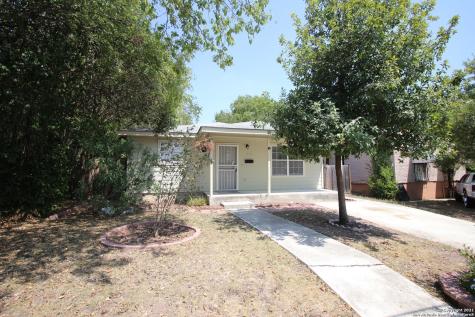 1423 Gibbs San Antonio TX 78202