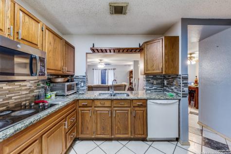 11335 Tabletop Lane San Antonio TX 78245