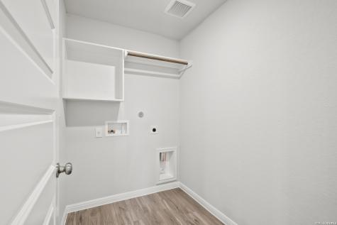 118 High Fence Road San Antonio TX 78245