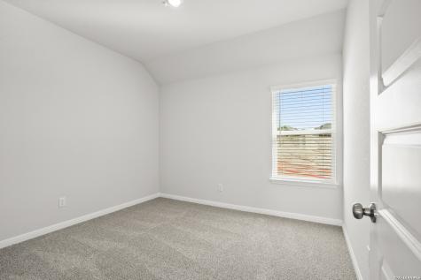 118 High Fence Road San Antonio TX 78245