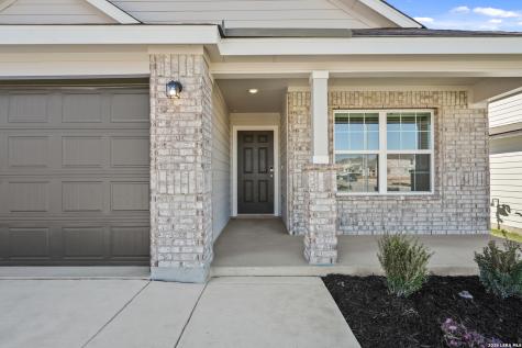 118 High Fence Road San Antonio TX 78245