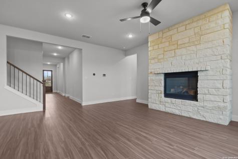 4515 Yoakum Valley Schertz TX 78108