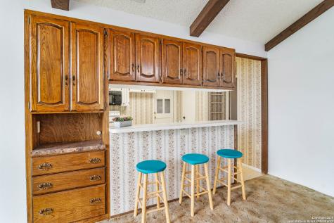 4706 Debbie Drive San Antonio TX 78222