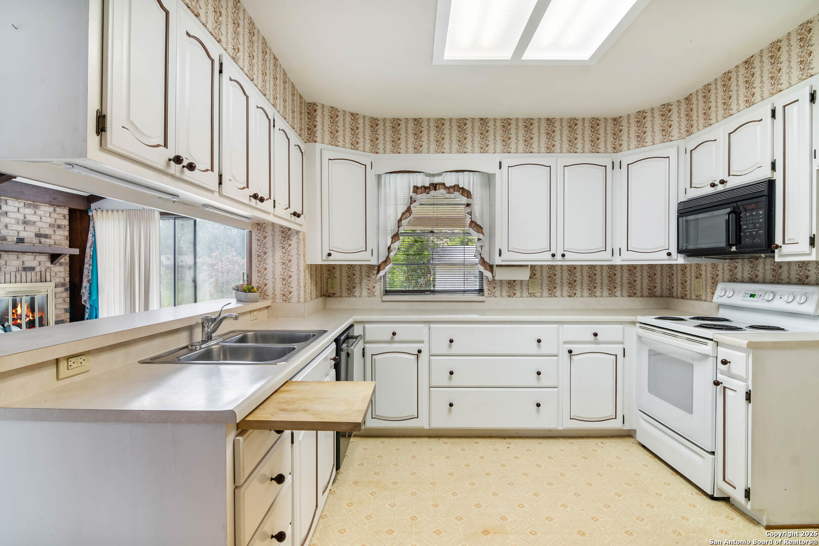 4706 Debbie Drive San Antonio TX 78222