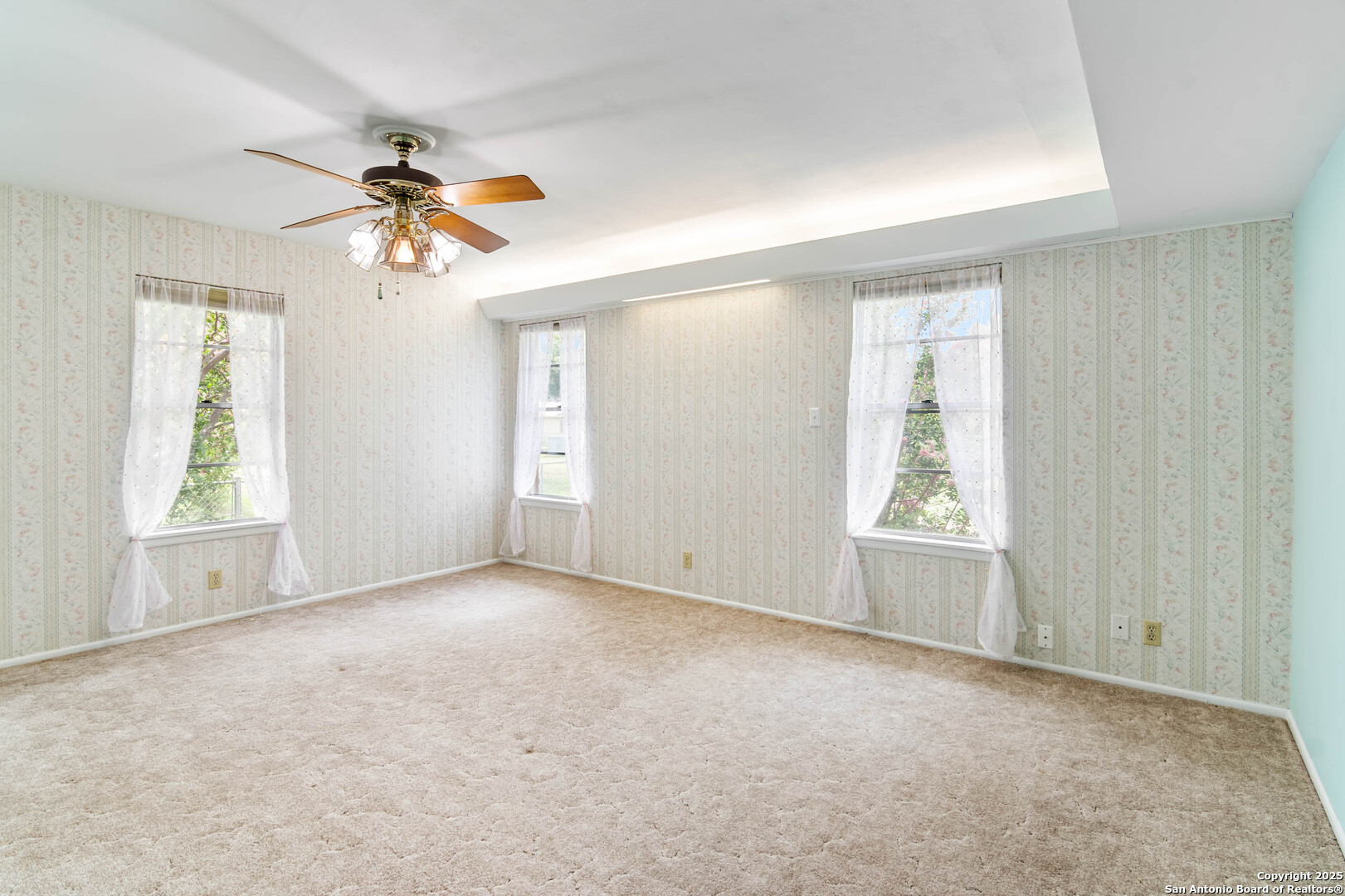 4706 Debbie Drive San Antonio TX 78222