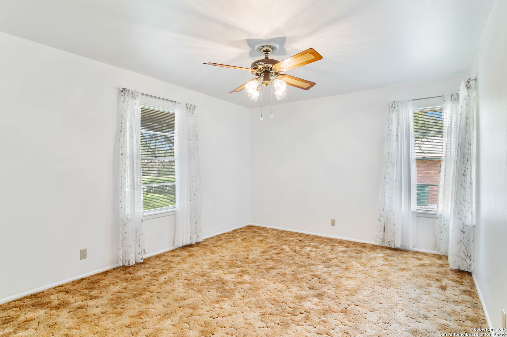 4706 Debbie Drive San Antonio TX 78222