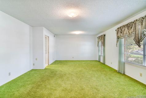 4706 Debbie Drive San Antonio TX 78222