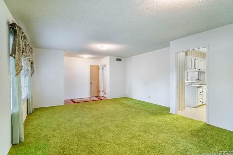 4706 Debbie Drive San Antonio TX 78222