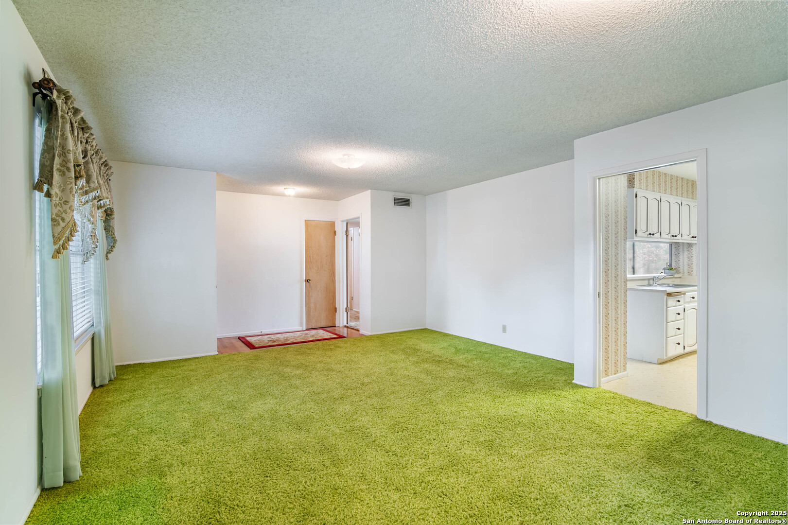 4706 Debbie Drive San Antonio TX 78222