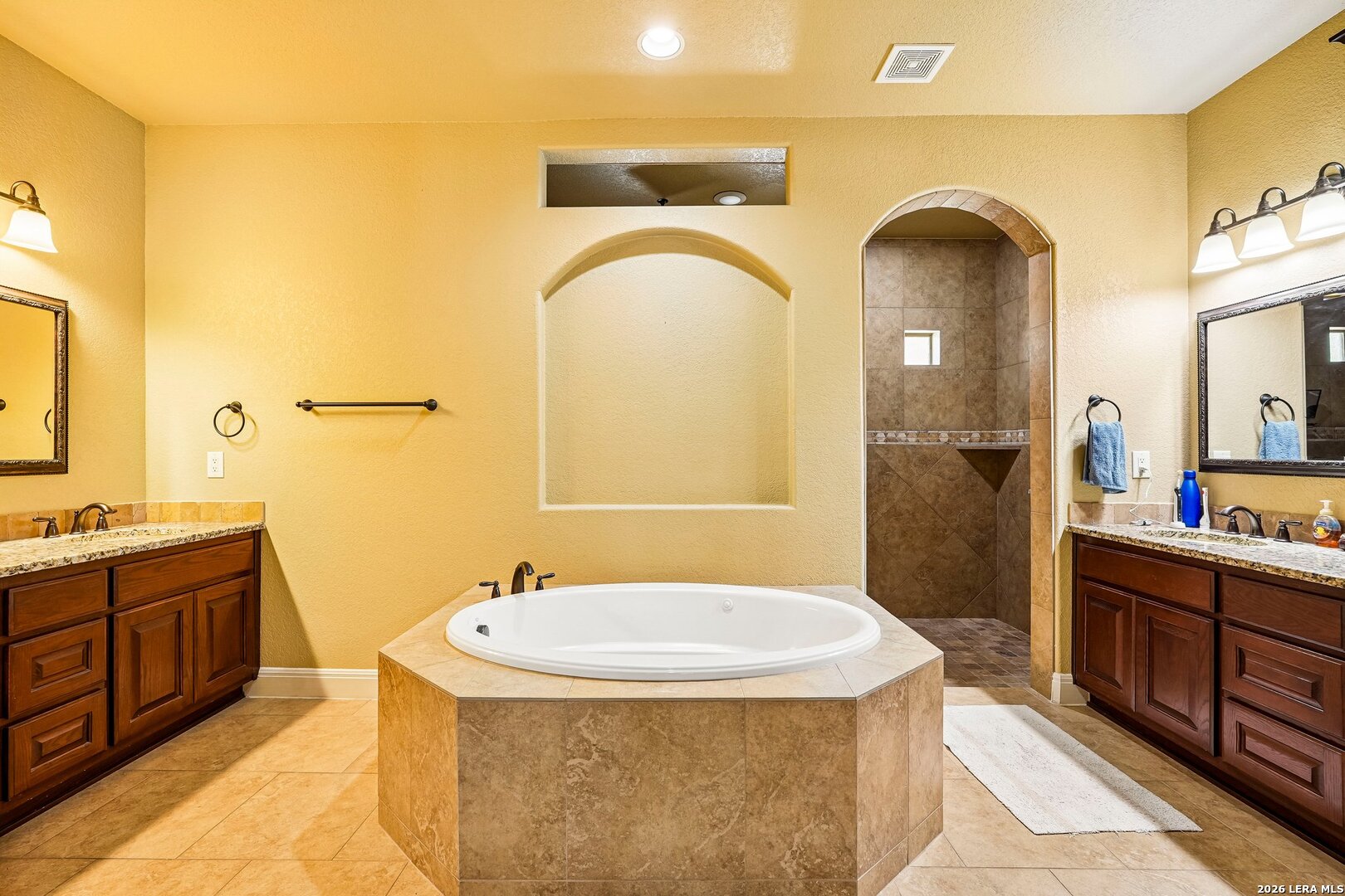 129 Hidden Forest Drive La Vernia TX 78121