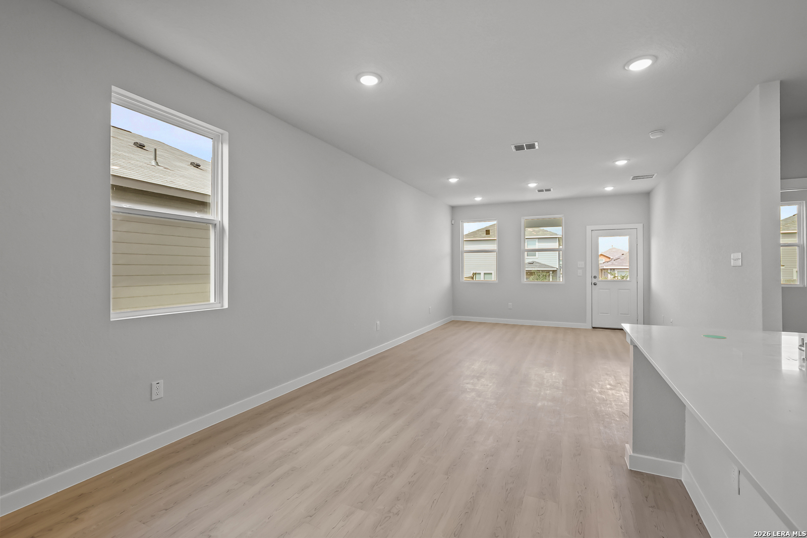 9927 Chavaneaux Landing San Antonio TX 78221