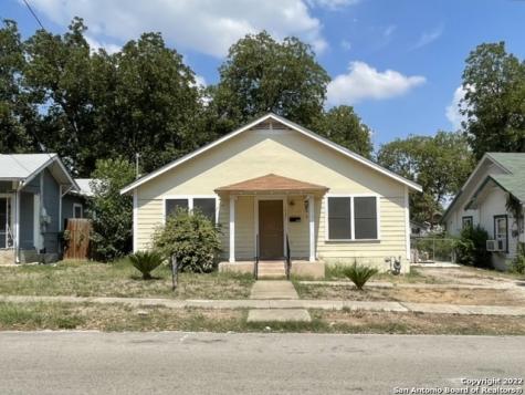 1921 Sacramento San Antonio TX 78201