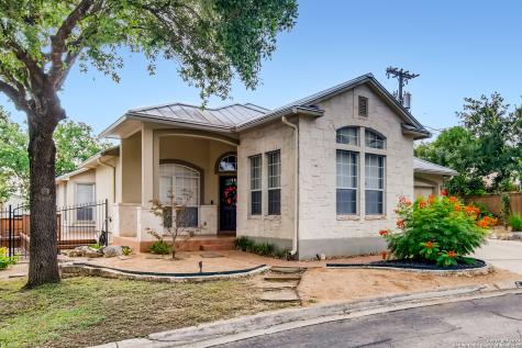 54 Fonthill Way San Antonio TX 78218