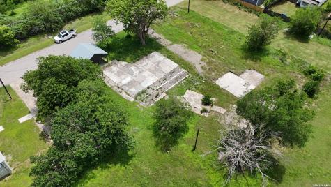 703 N Caldwell Manor TX 78653