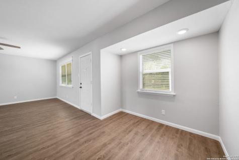 4534 Kay Ann San Antonio TX 78220