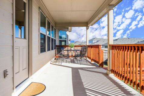 1117 Amber Lake Seguin TX 78155