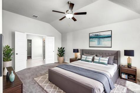 1117 Amber Lake Seguin TX 78155