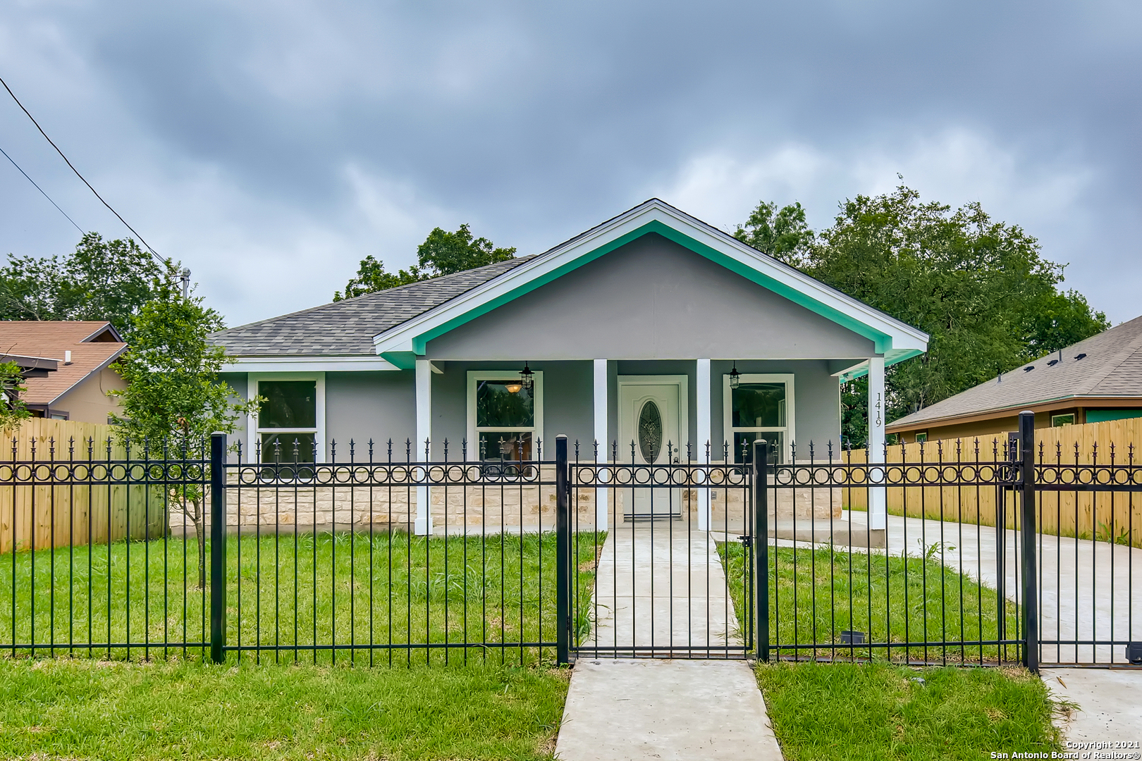 1419 Santa Rita San Antonio TX 78214