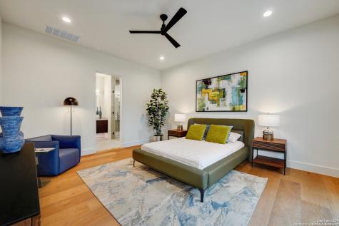 24619 Cliff Line San Antonio TX 78257