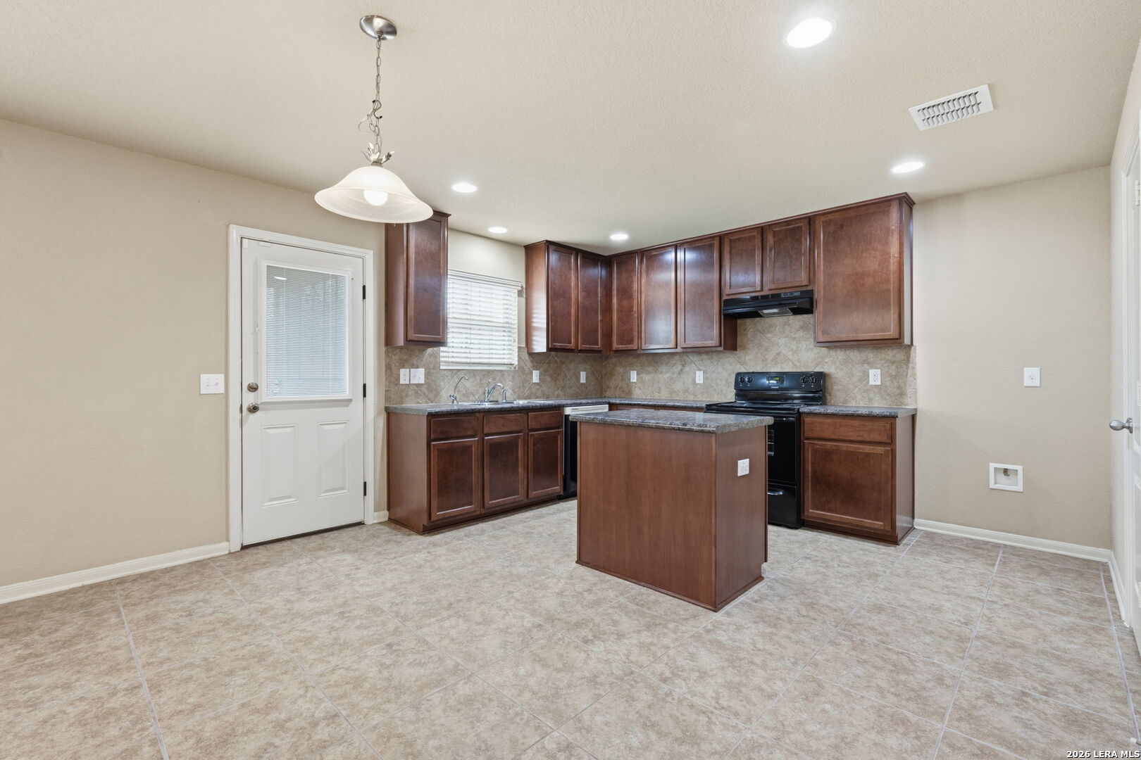 8119 Monte Seco San Antonio TX 78223