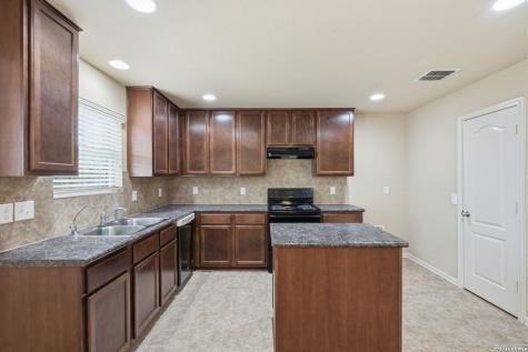 8119 Monte Seco San Antonio TX 78223