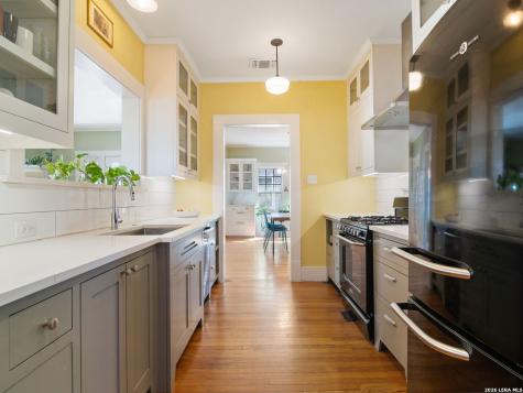 230 Allensworth Street San Antonio TX 78209