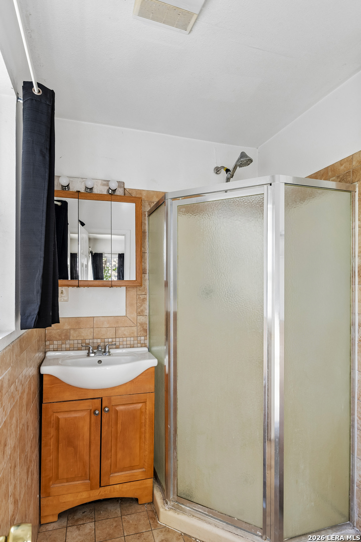 210 Goodhue San Antonio TX 78218