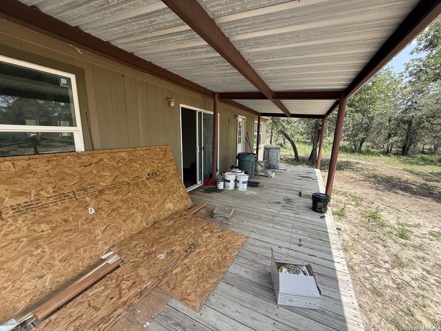129 Oak Shadow Floresville TX 78114