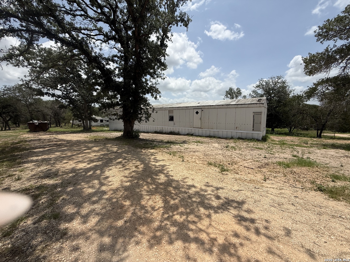 129 Oak Shadow Floresville TX 78114
