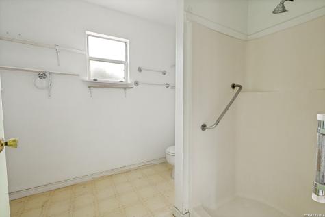204 3rd Street Converse TX 78109