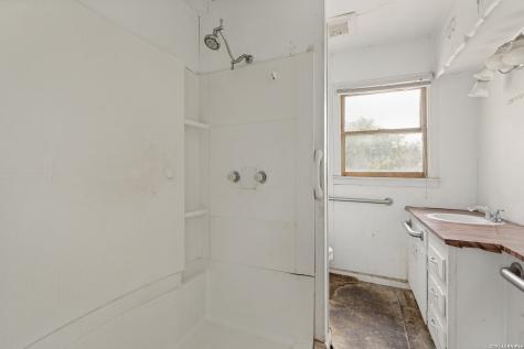 204 3rd Street Converse TX 78109