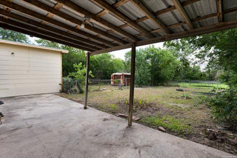 204 3rd Street Converse TX 78109