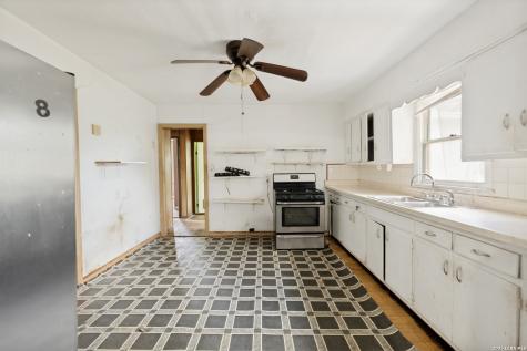 204 3rd Street Converse TX 78109