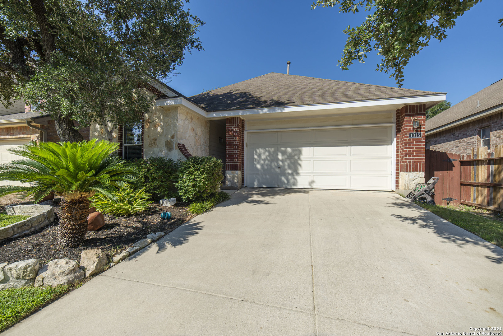 1015 Caprese Lane San Antonio TX 78253