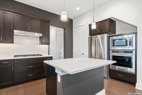 605 Creekside Common New Braunfels TX 78130