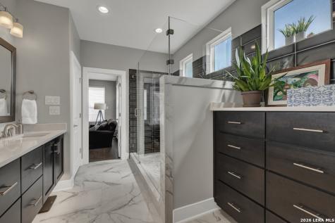 605 Creekside Common New Braunfels TX 78130
