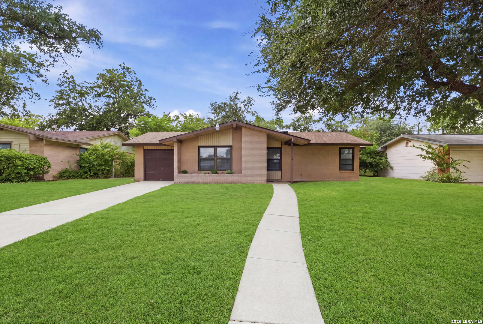 429 E Wright Boulevard Universal City TX 78148