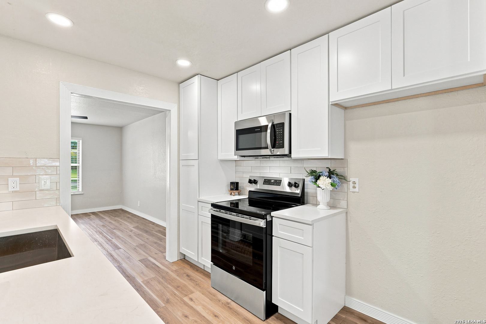 429 E Wright Boulevard Universal City TX 78148