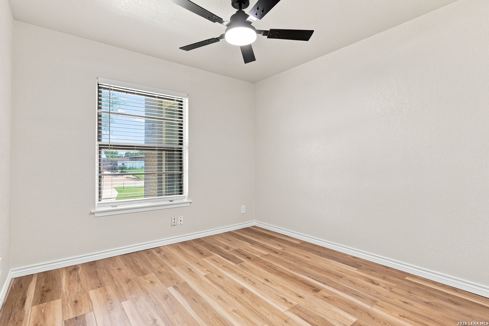 429 E Wright Boulevard Universal City TX 78148
